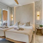 아파트 Colinamar Luxury Near Airport And *