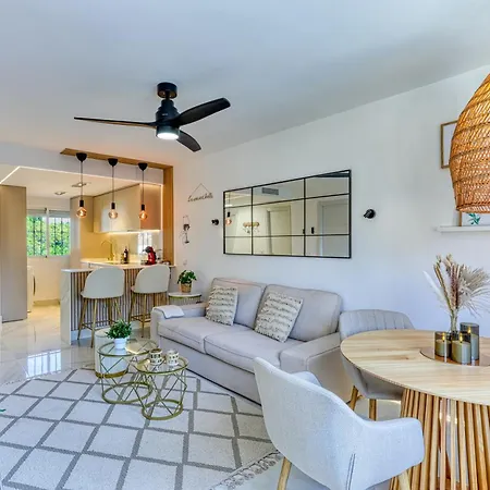 Colinamar Luxury Near Airport And