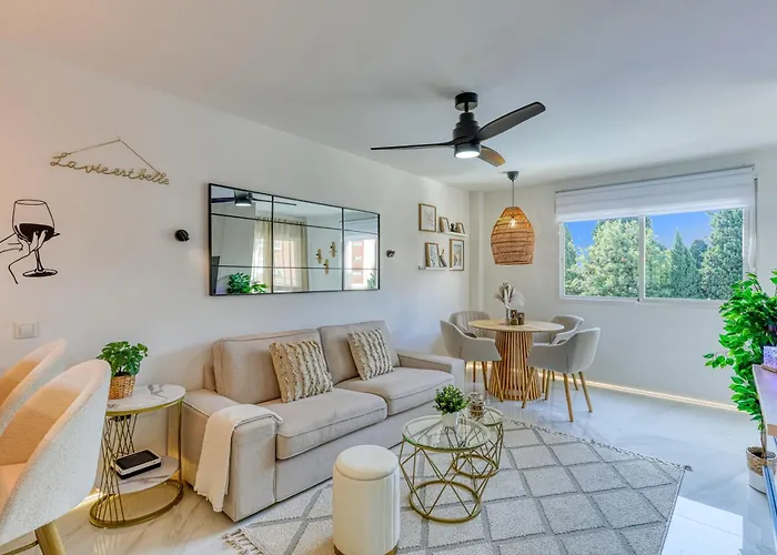 Colinamar Luxury Near Airport And 아파트