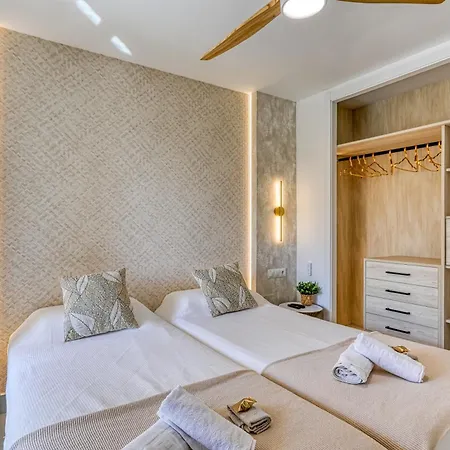 Apartamento Colinamar Luxury Near Airport And
