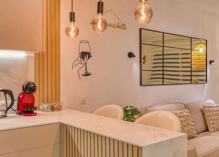 Colinamar Luxury Near Airport And *