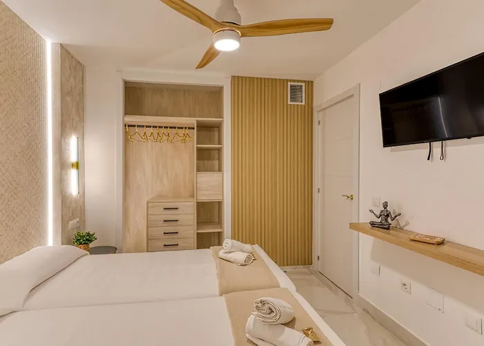 Colinamar Luxury Near Airport And