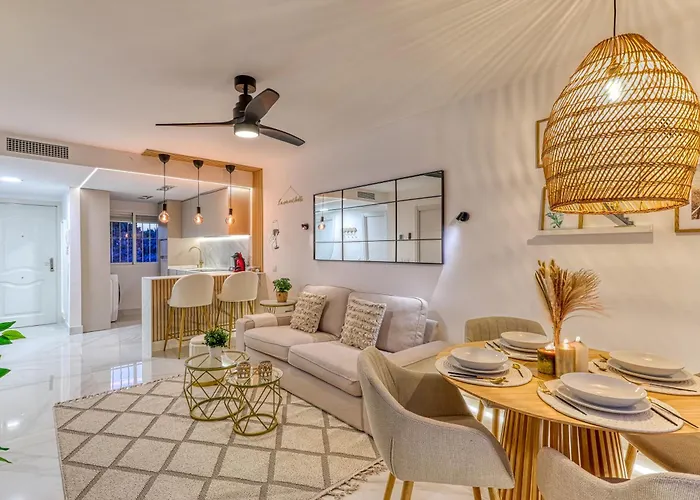 Colinamar Luxury Near Airport And