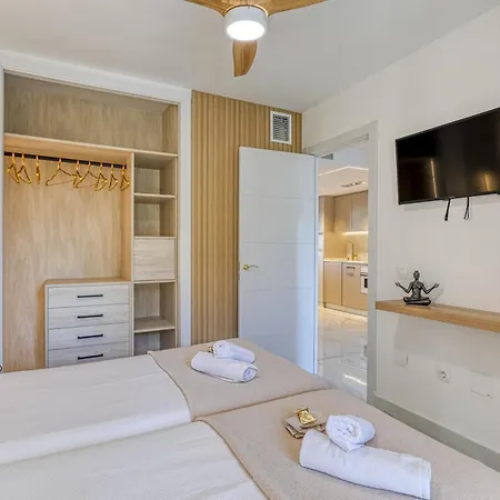 Colinamar Luxury Near Airport And