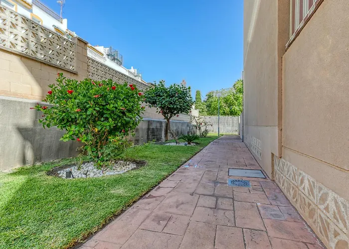 Apartamento Colinamar Luxury Near Airport And