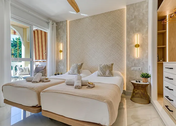 Apartamento Colinamar Luxury Near Airport And *