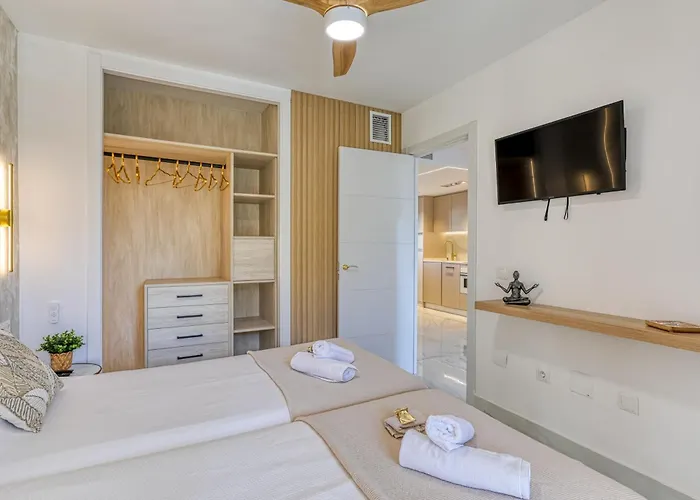 Colinamar Luxury Near Airport And